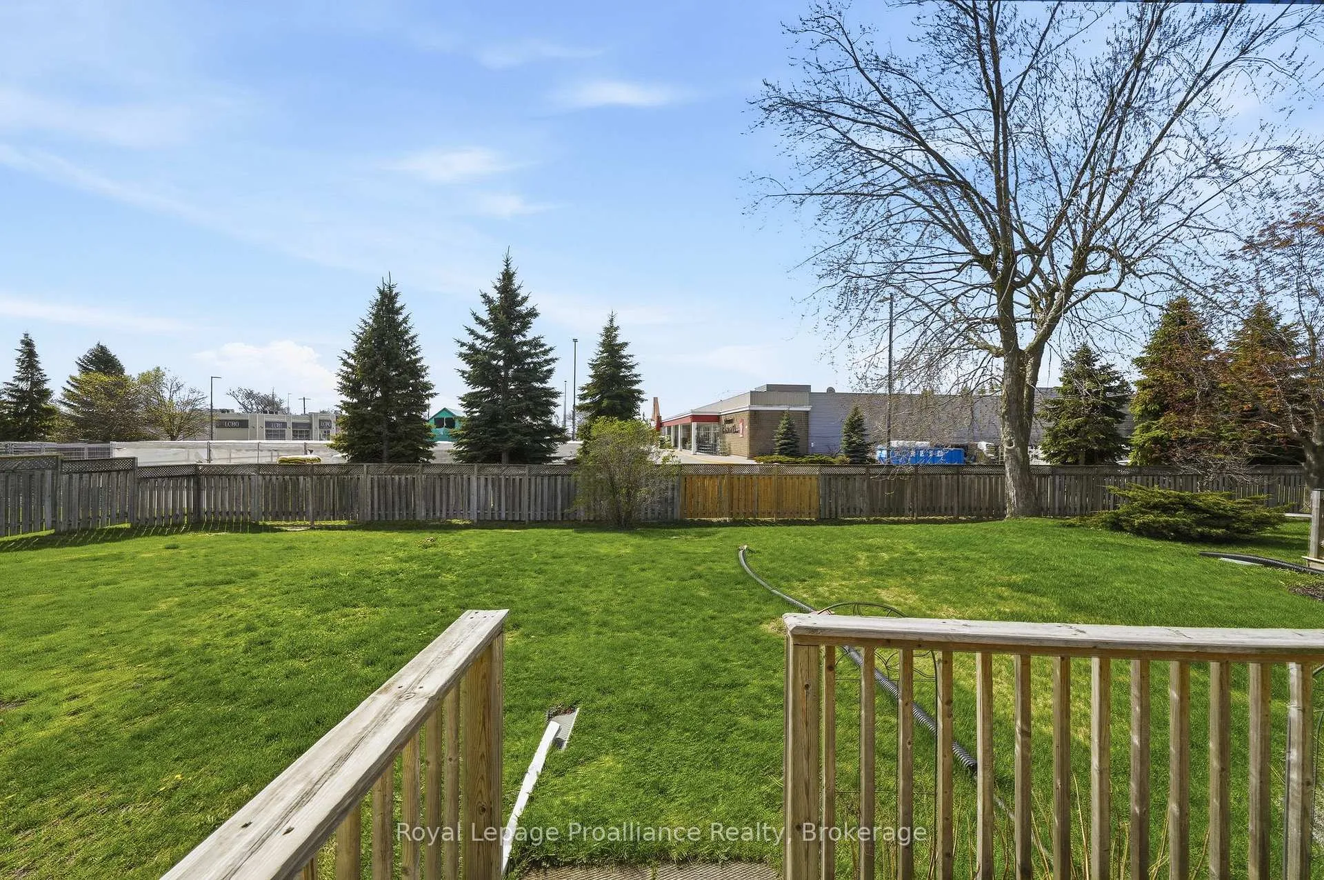 Photo 30 of 17 Pinegrove Court, Belleville, Belleville Ward — HOMEH