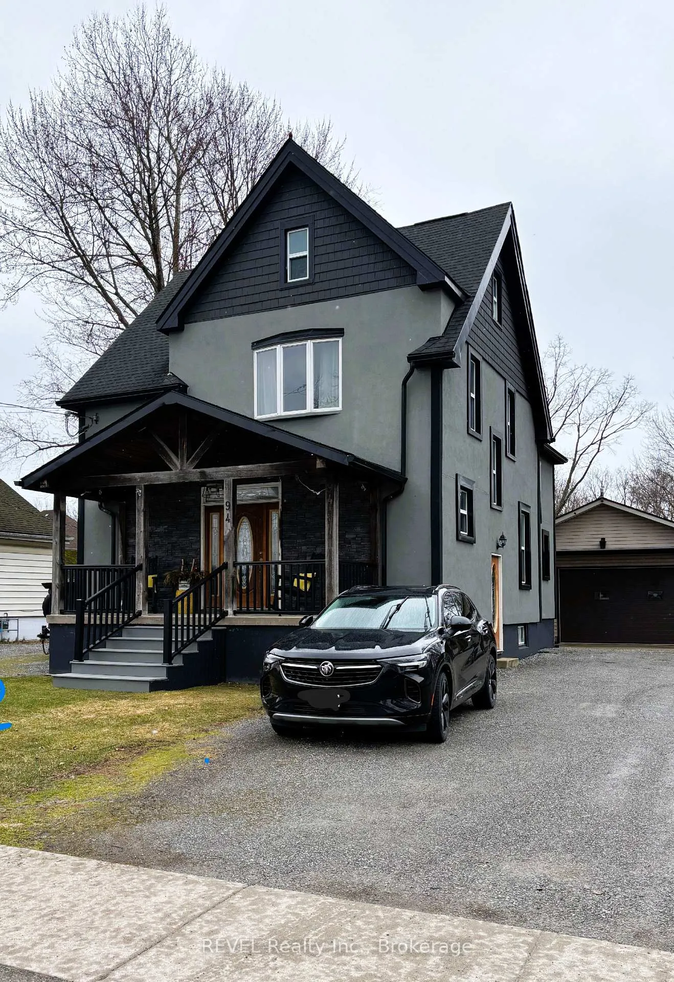 Front of 91-94 Kent Street