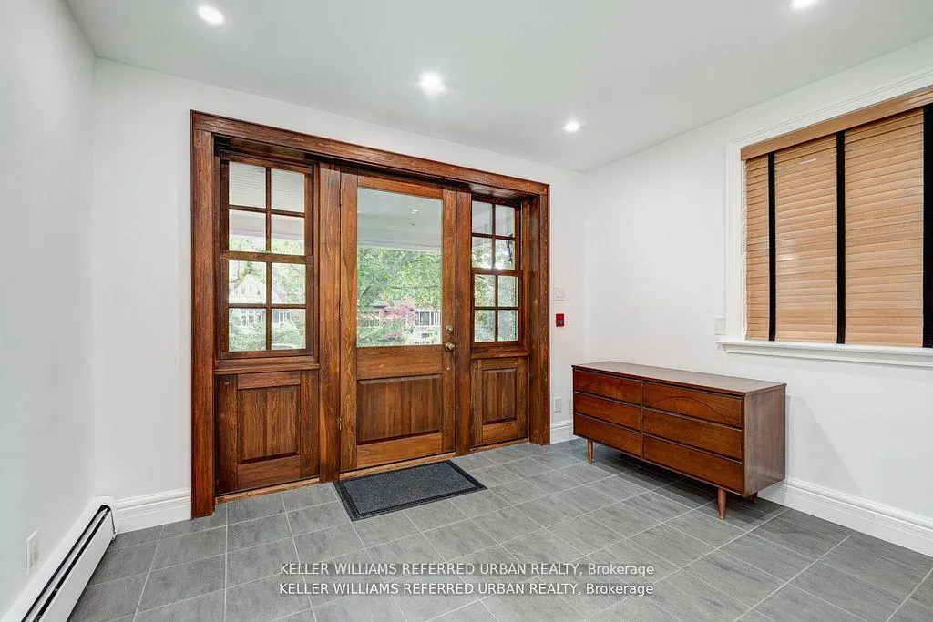Photo 4 of 42 High Park Boulevard, Toronto, High Park-Swansea — HOMEH