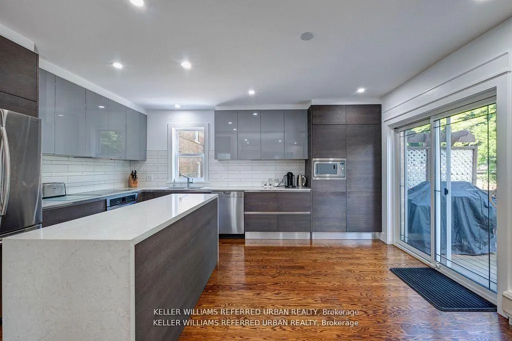 Photo 6 of 42 High Park Boulevard, Toronto, High Park-Swansea — HOMEH