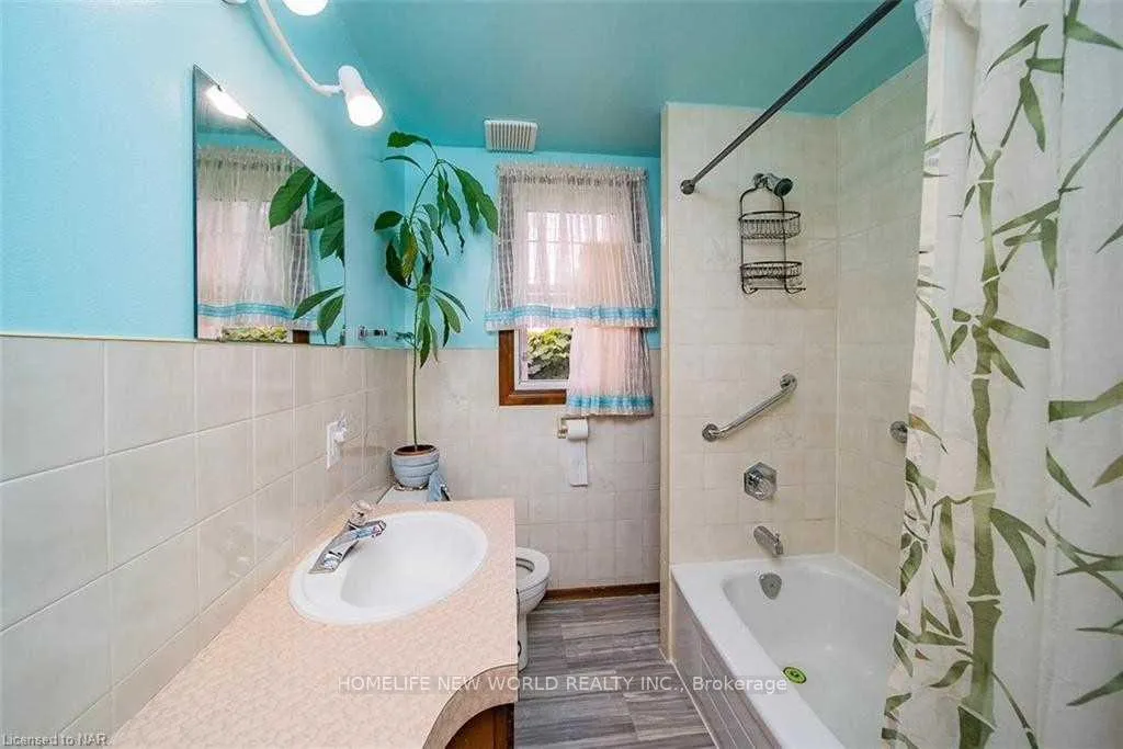 Photo 14 of Unit Side, 6568 Orchard Avenue, Niagara Falls, Dorchester — HOMEH