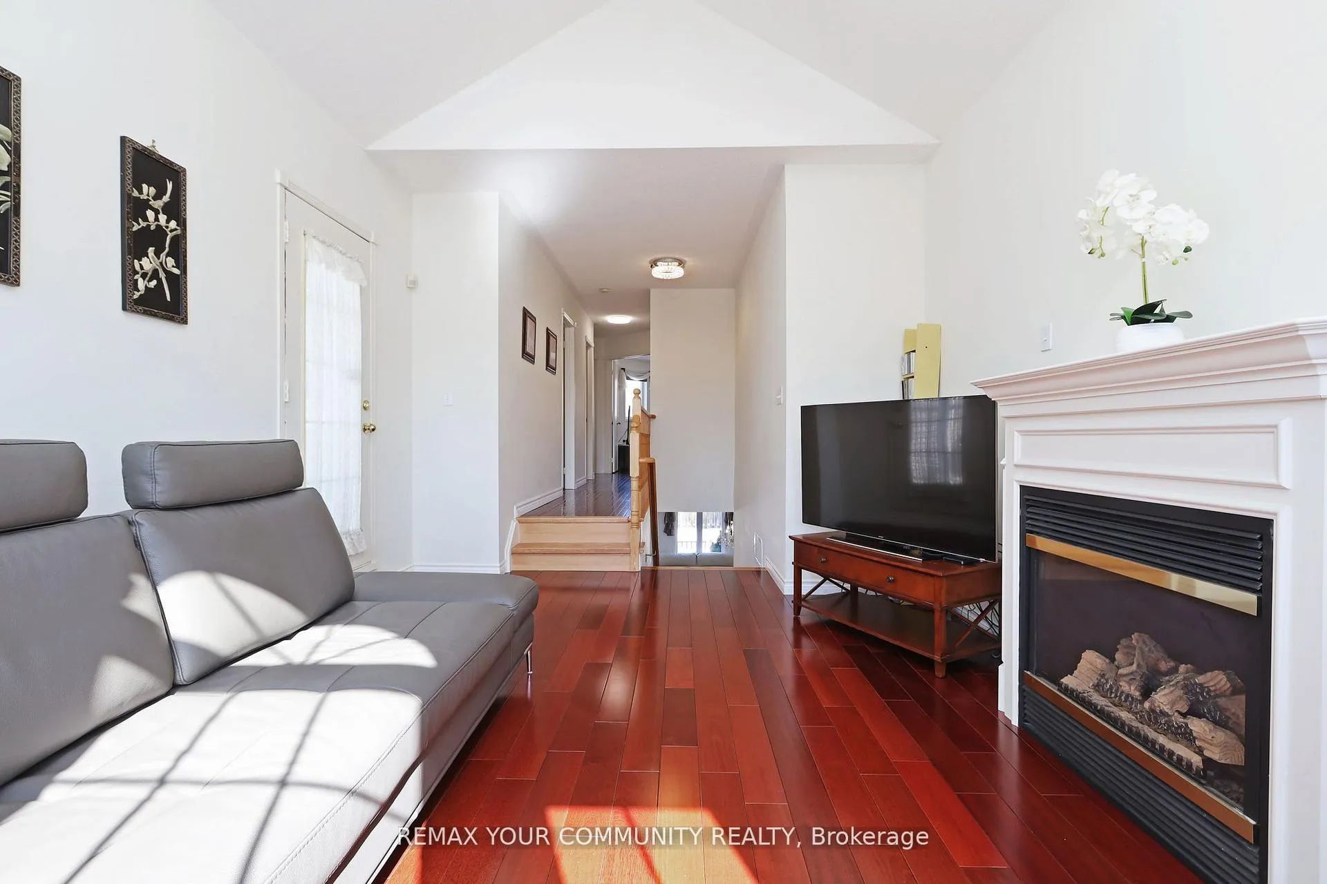Photo 17 of 30 Trout Lily Avenue, Markham, Legacy — HOMEH