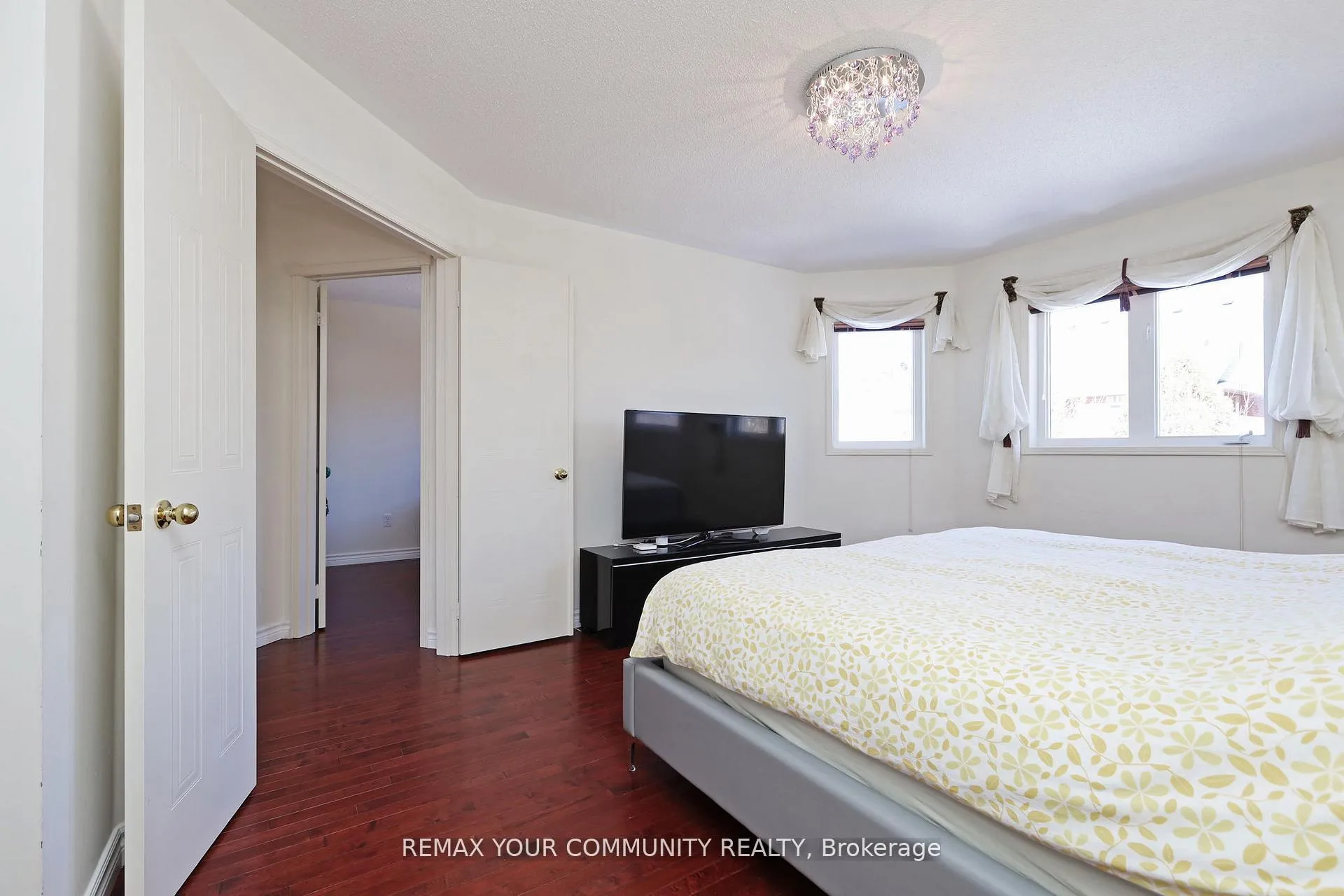 Photo 19 of 30 Trout Lily Avenue, Markham, Legacy — HOMEH