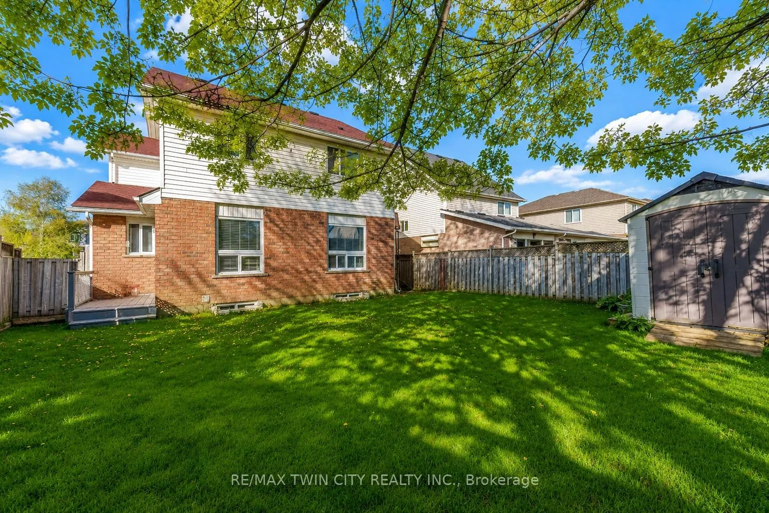 Photo 40 of 15 Copper Leaf Street, Kitchener, Larentian West — HOMEH