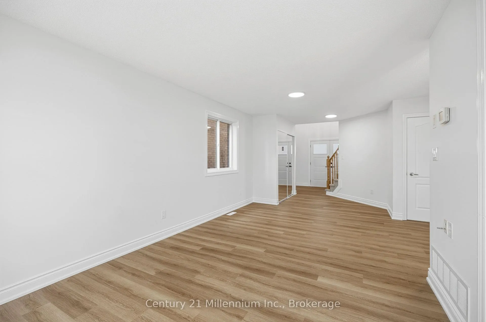 Photo 9 of 25 William Paddison Drive, Barrie, Georgian Drive — HOMEH
