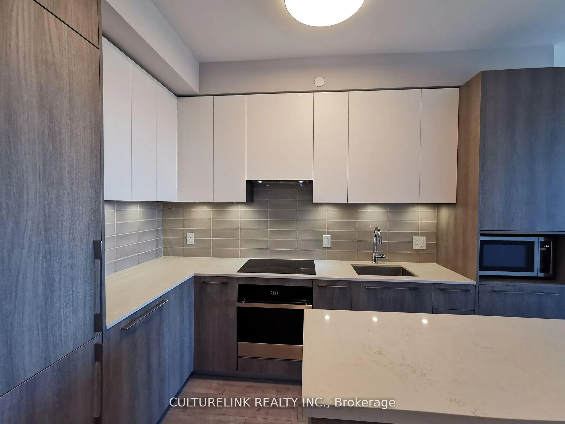 Photo 4 of Unit 1709, 38 Water Walk Drive, Markham, Unionville — HOMEH