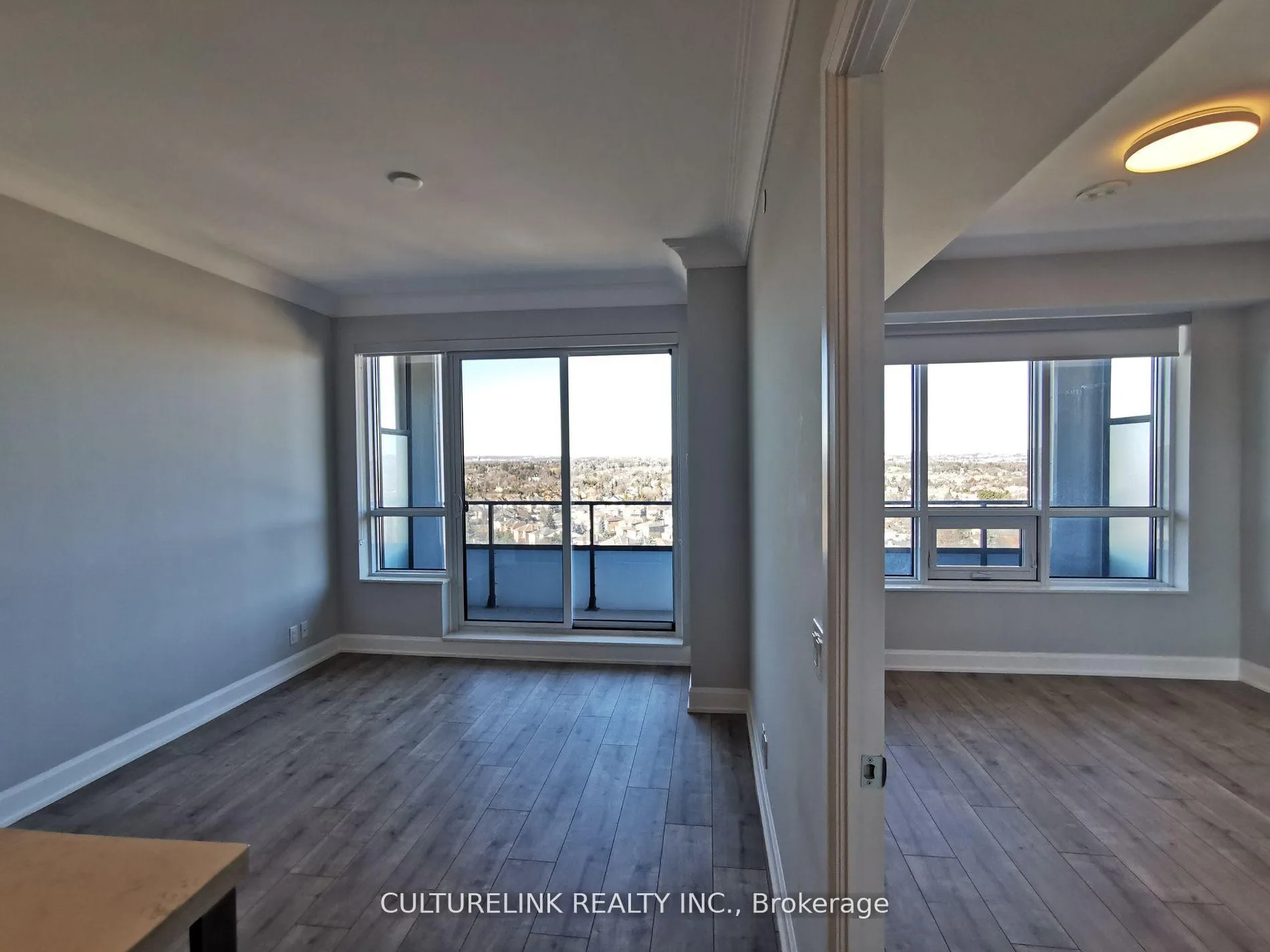 Photo 9 of Unit 1709, 38 Water Walk Drive, Markham, Unionville — HOMEH