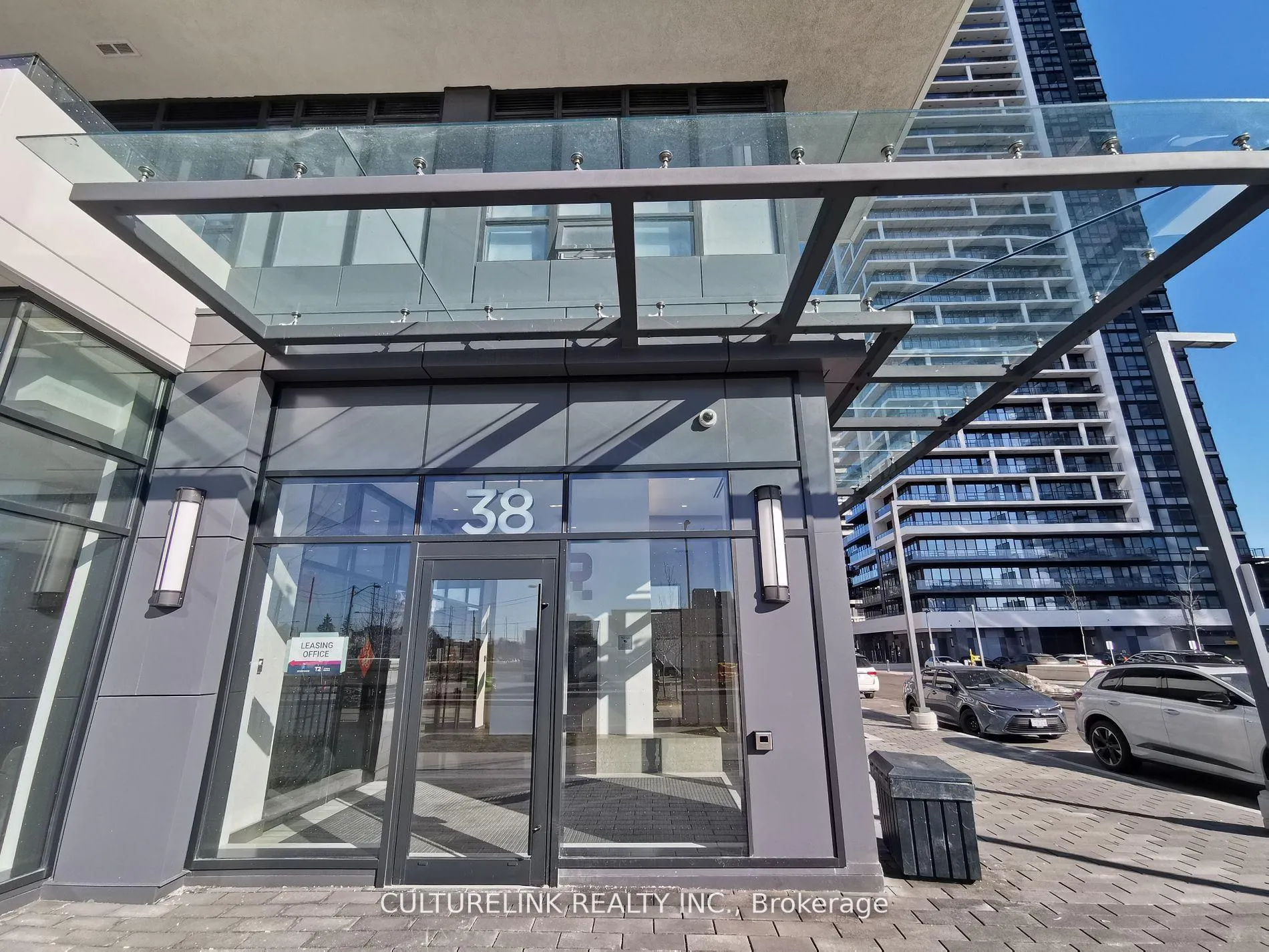 Photo 25 of Unit 1709, 38 Water Walk Drive, Markham, Unionville — HOMEH