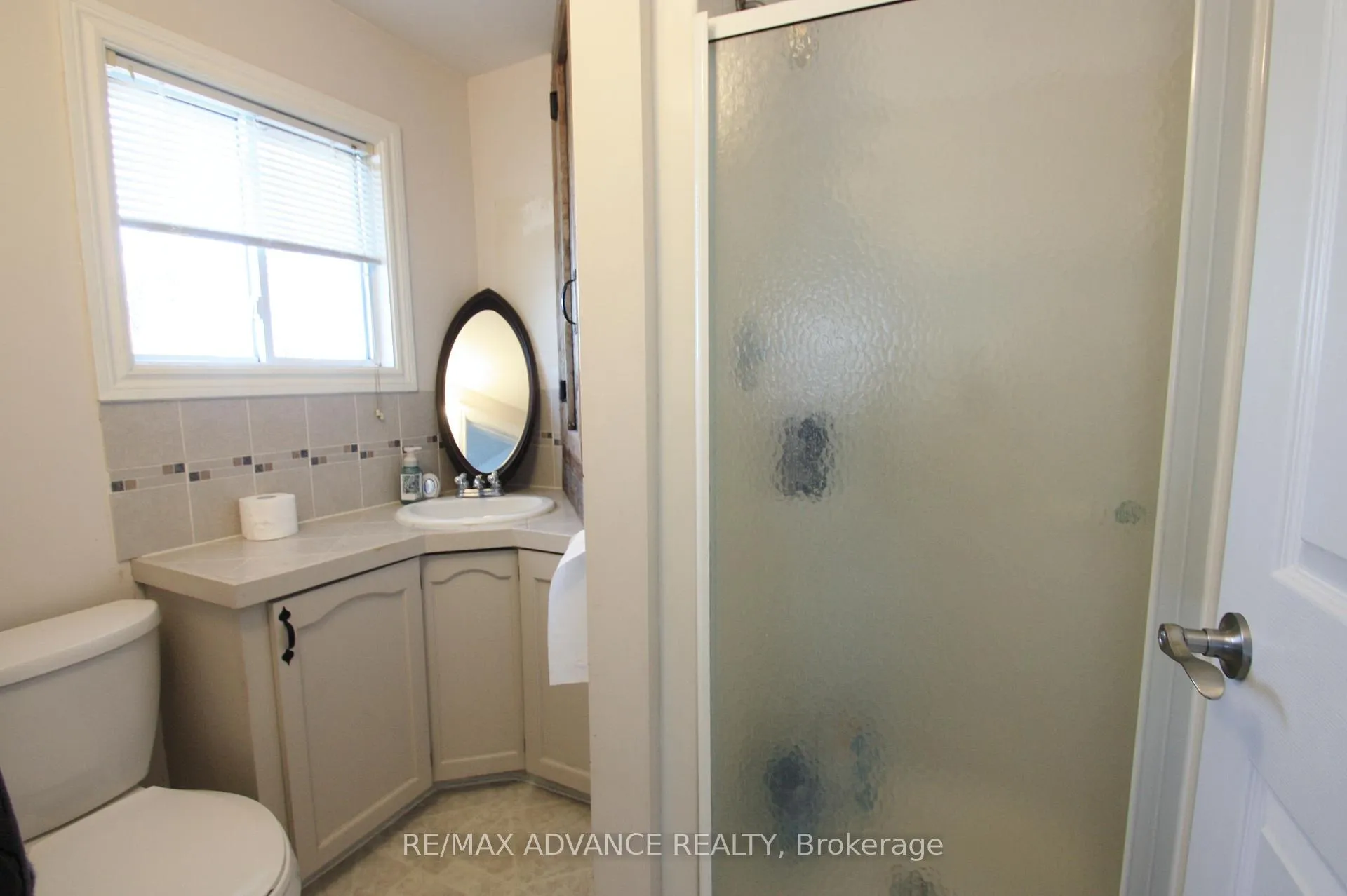 Photo 6 of 323D Grahamvale Road, Chisholm — HOMEH