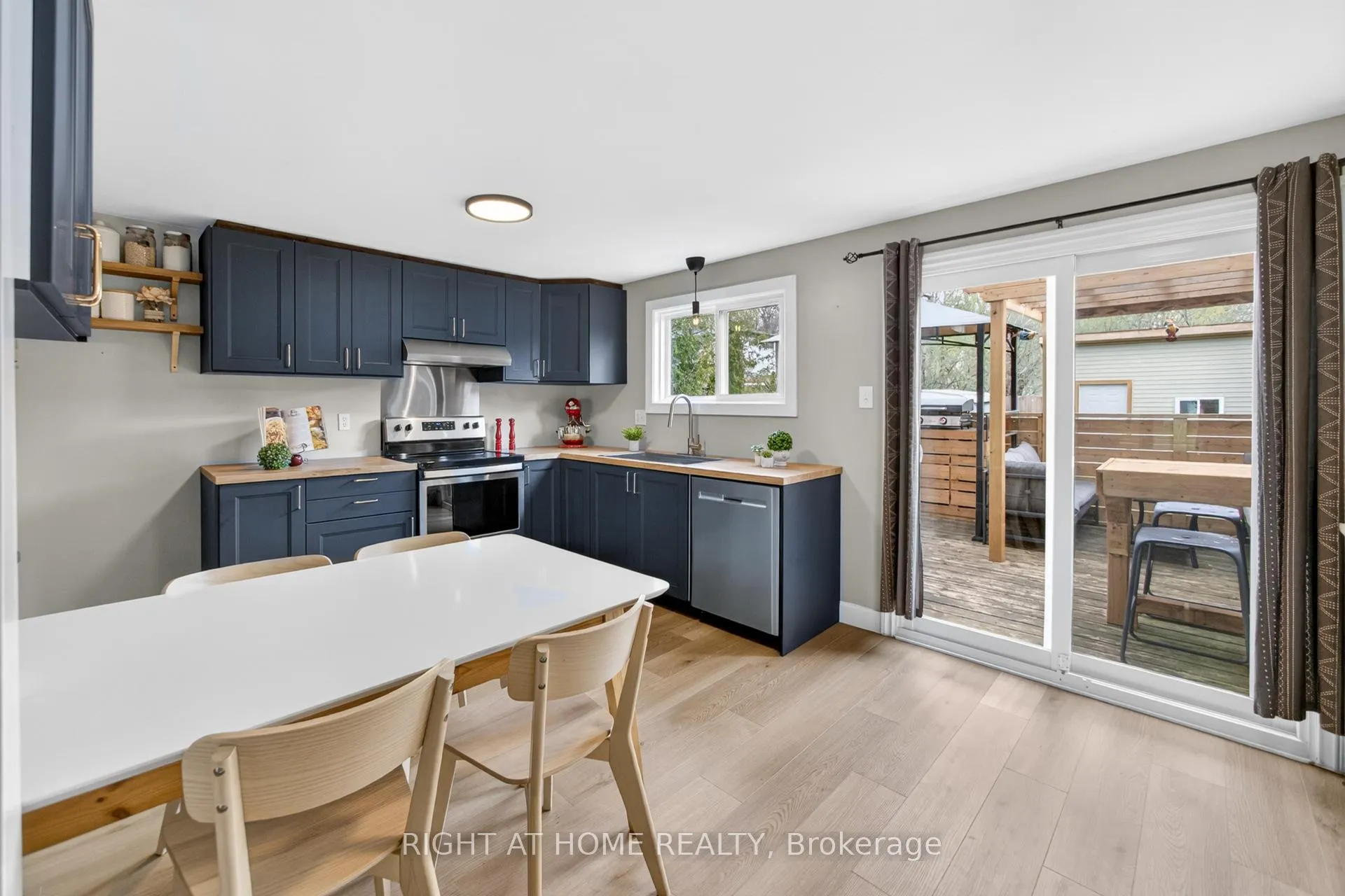 Photo 9 of 152 Hadati Road, Guelph, Grange Road — HOMEH