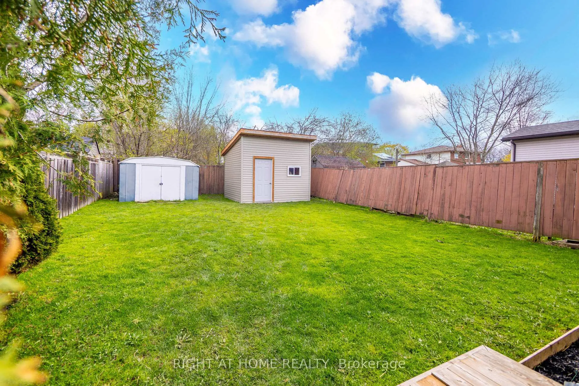 Photo 34 of 152 Hadati Road, Guelph, Grange Road — HOMEH