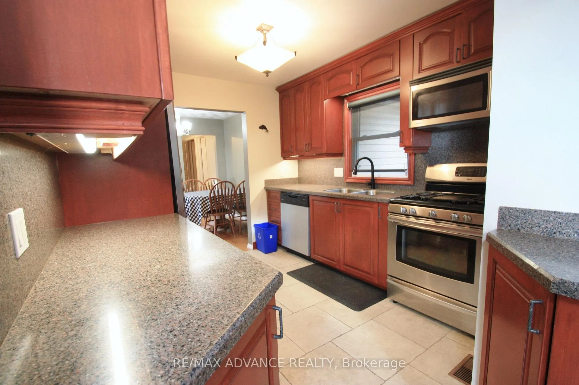 Photo 6 of 77 Rockview Road, Nipissing — HOMEH