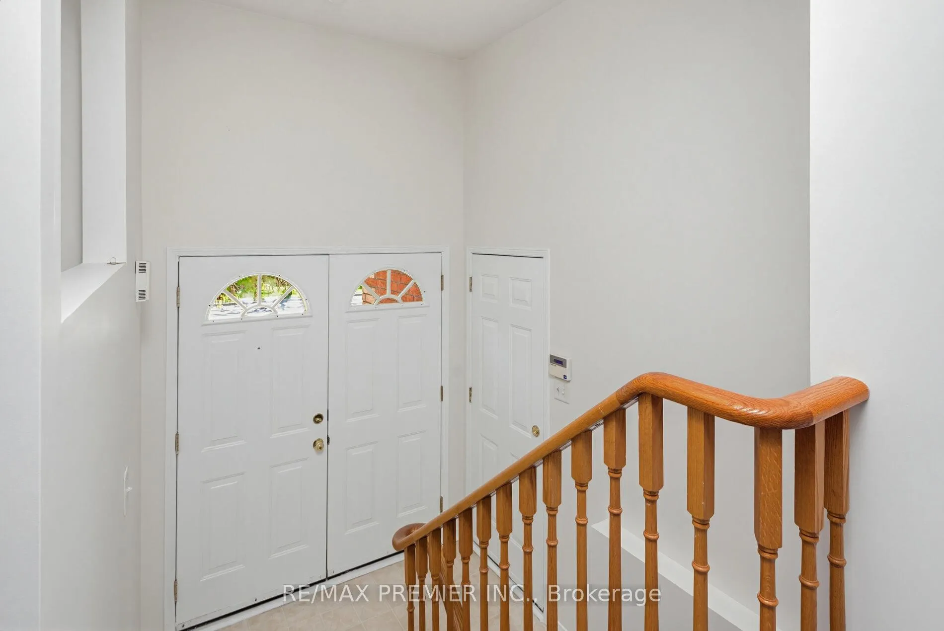 Photo 4 of 4 D.A. Jones Avenue, New Tecumseth, Beeton — HOMEH