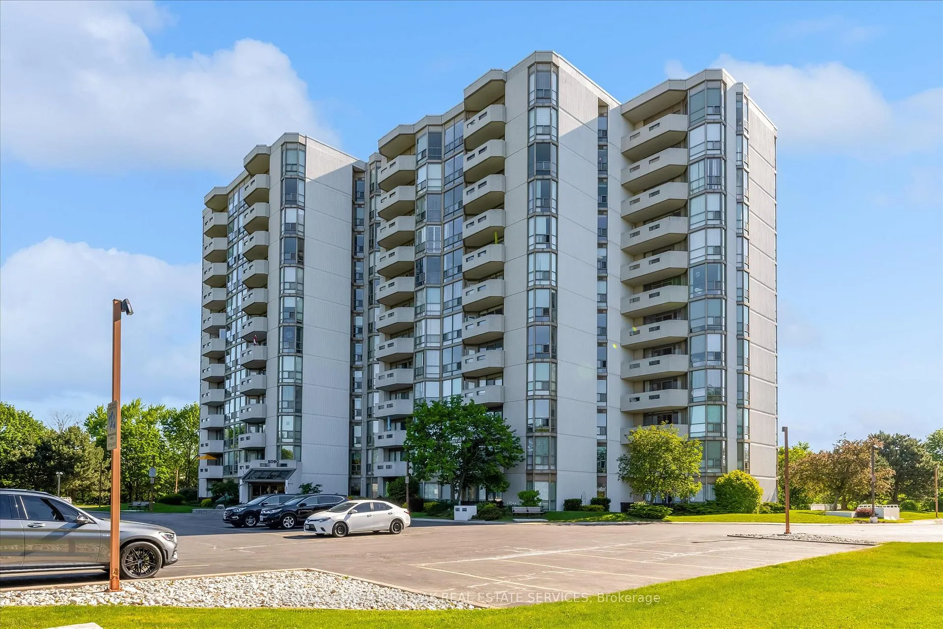 Front of Unit 909, 5090 Pinedale Avenue