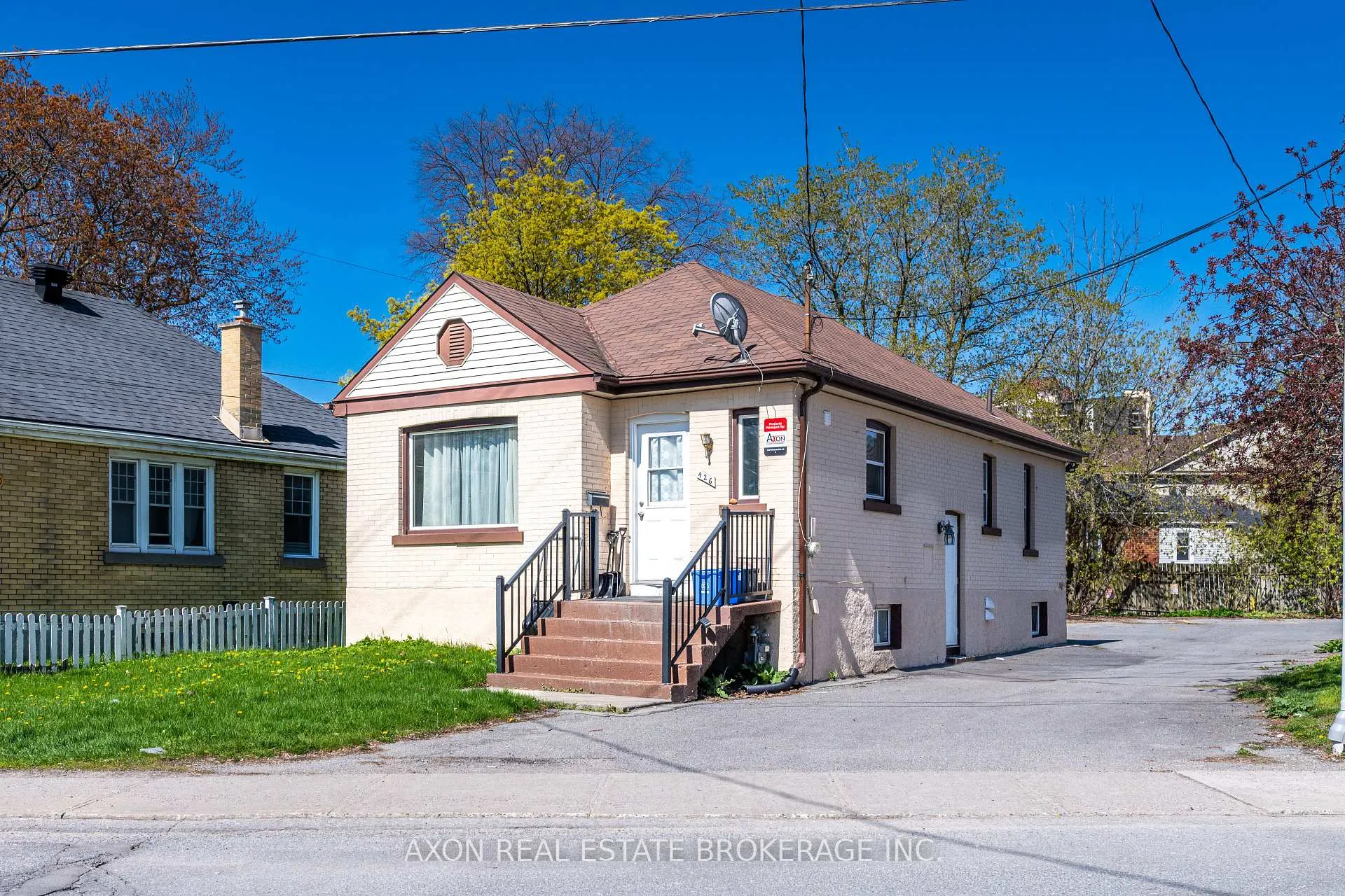 Photo 1 of 426 Macdonnell Street, Kingston, Central City East — HOMEH