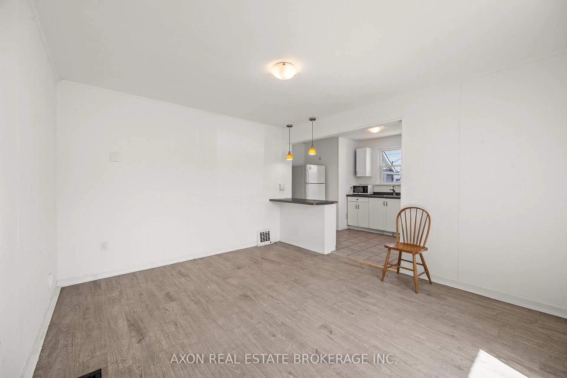 Photo 10 of 426 Macdonnell Street, Kingston, Central City East — HOMEH