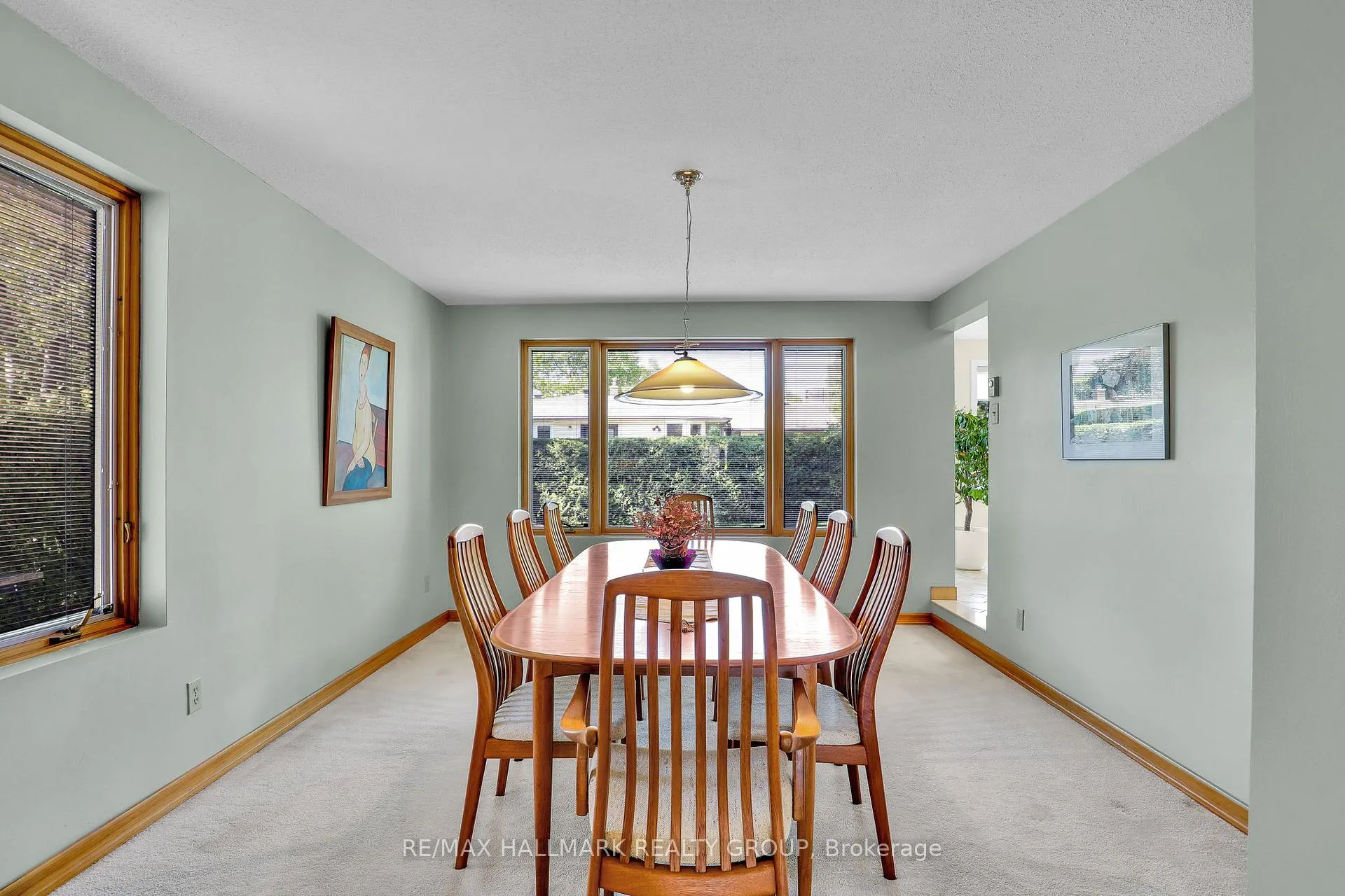 Photo 8 of 39 Biscayne Crescent, Ottawa, Borden Farm/Stewart Farm/Carleton Heights/Parkwood Hills — HOMEH