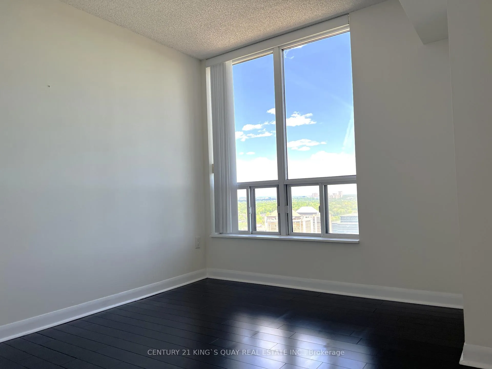 Photo 6 of Unit 2711, 33 Sheppard Avenue E, North York, Willowdale East — HOMEH
