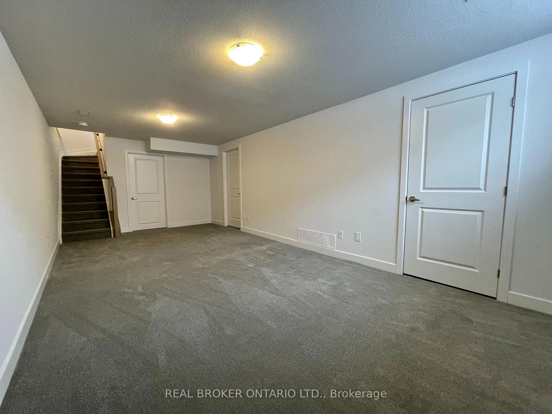 Photo 33 of 882 Solarium Avenue, Ottawa, Riverside South/Gloucester Glen — HOMEH