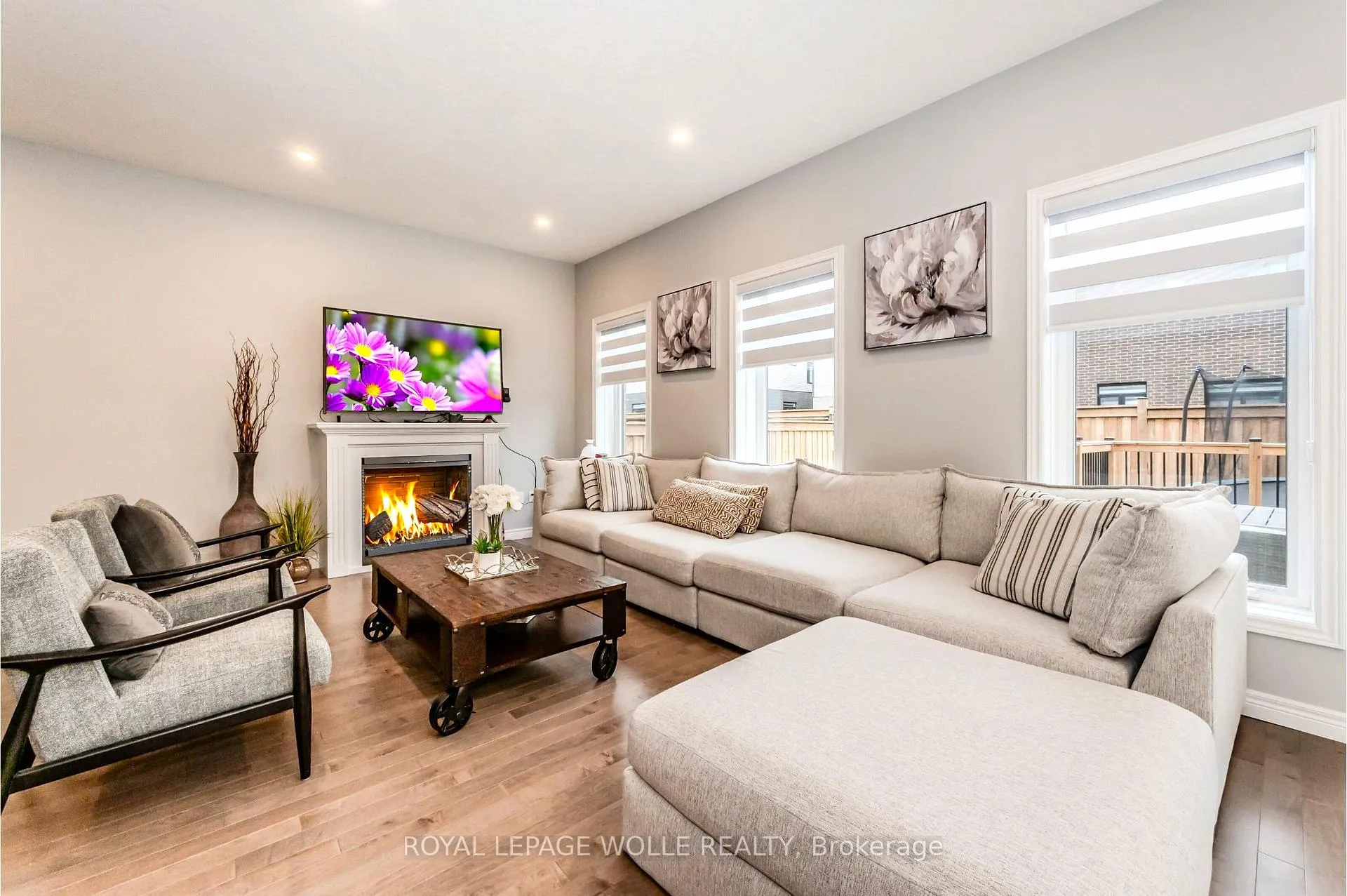 Photo 5 of 55 Spachman Street, Kitchener — HOMEH