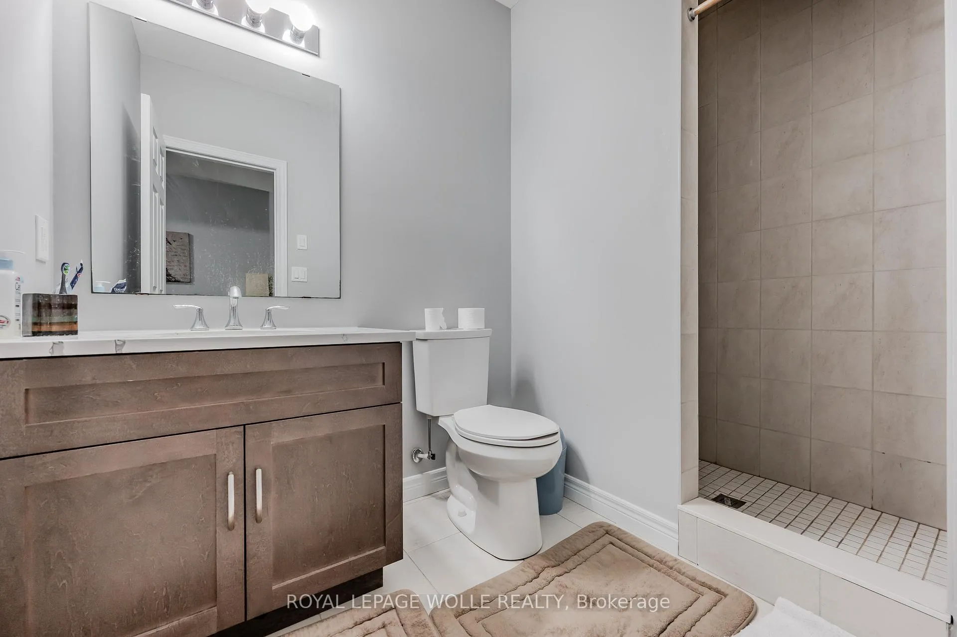Photo 37 of 55 Spachman Street, Kitchener — HOMEH