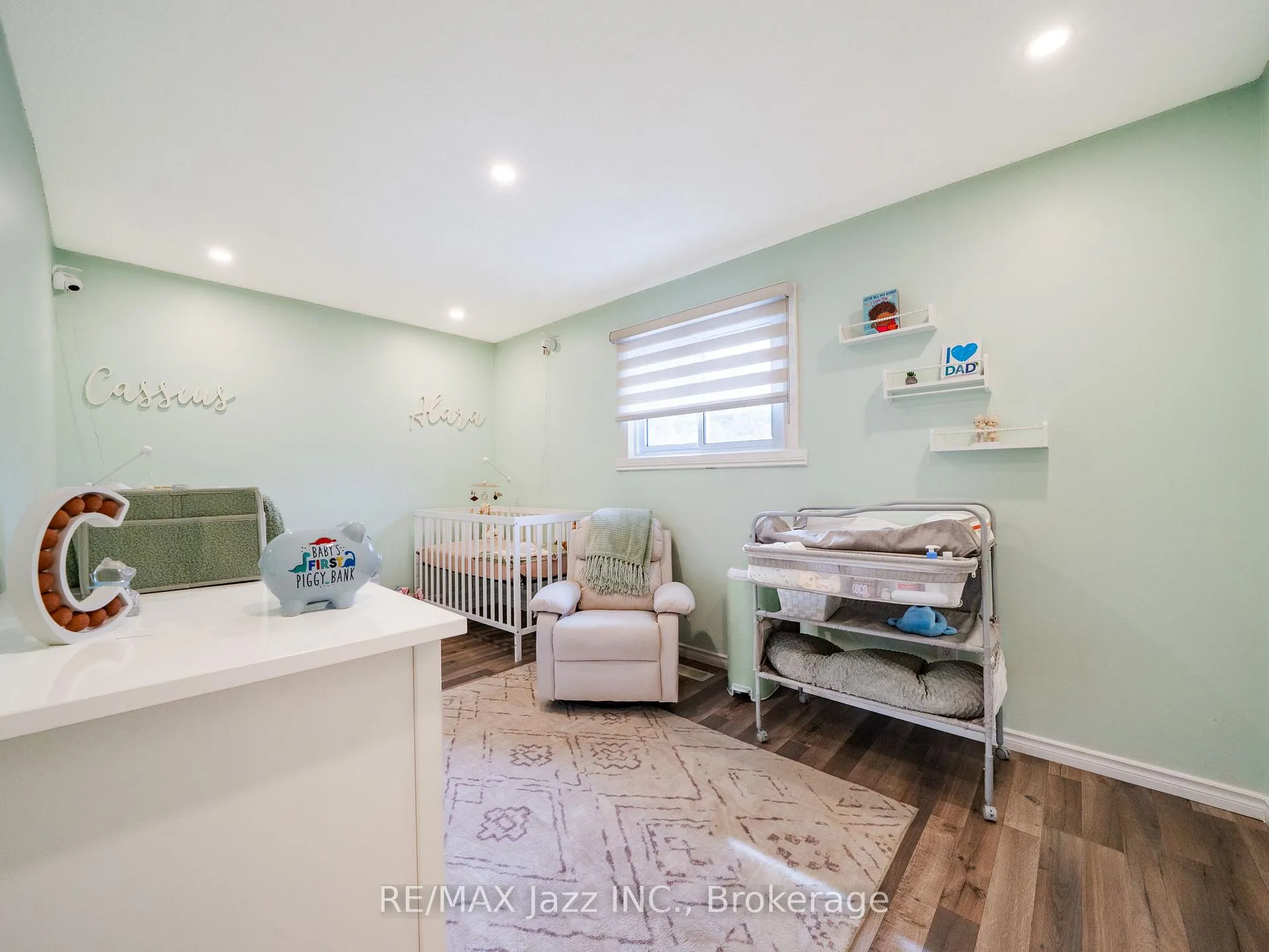 Photo 21 of 1007 Cardinal Court, Oshawa, Eastdale — HOMEH