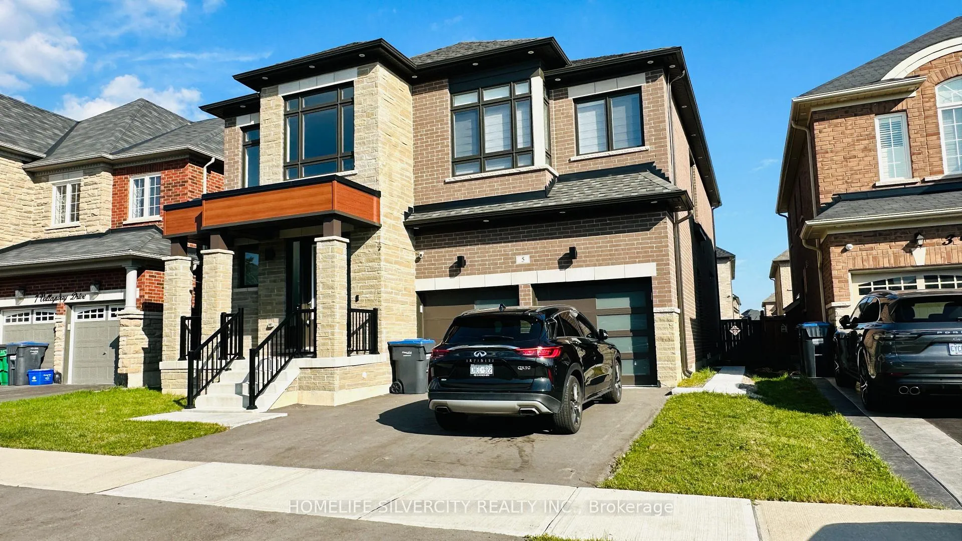Photo 3 of Unit Bsmnt, 5 Valleyway Drive, Brampton, Credit Valley — HOMEH