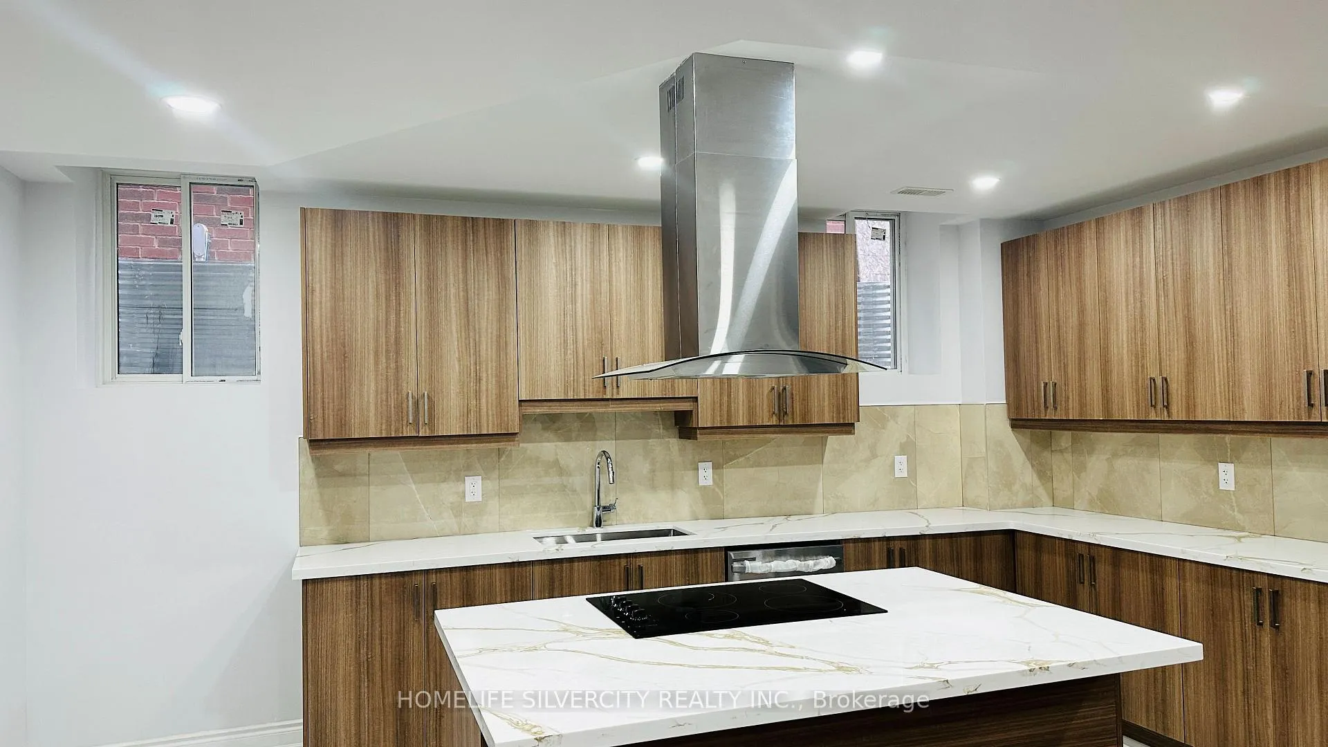 Photo 25 of Unit Bsmnt, 5 Valleyway Drive, Brampton, Credit Valley — HOMEH
