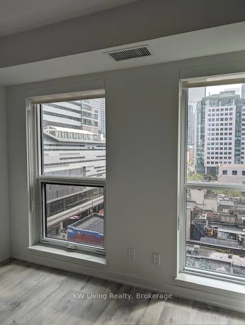 Photo 4 of Unit 701, 327 King Street W, Toronto, Waterfront Communities — HOMEH