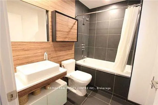 Photo 9 of Unit 2801, 75 St Nicholas Street, Toronto, Bay Street Corridor — HOMEH