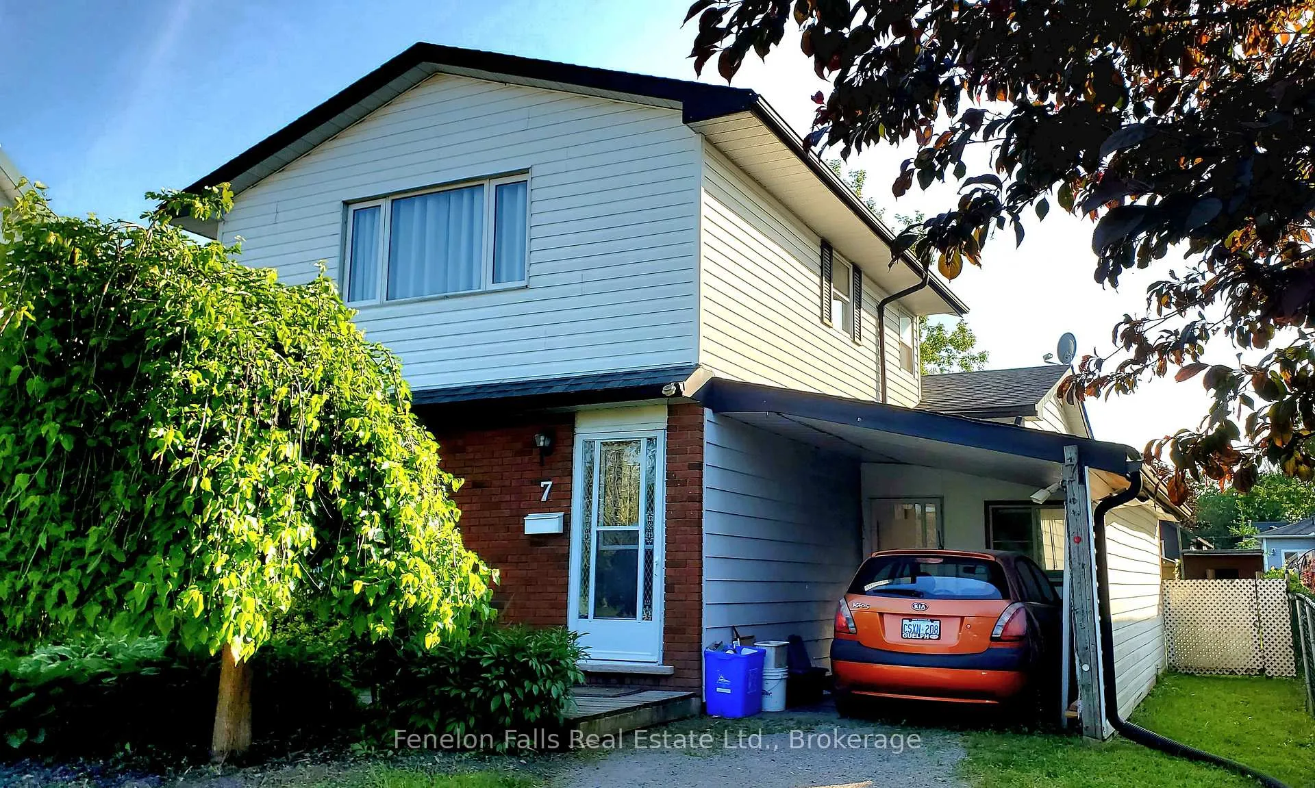 Photo 3 of 7 James Street, Kawartha Lakes, Lindsay — HOMEH