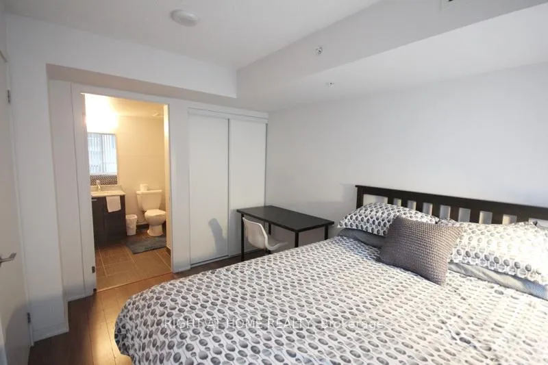 Photo 10 of Unit 2016W, 36 Lisgar Street, Toronto, Little Portugal — HOMEH