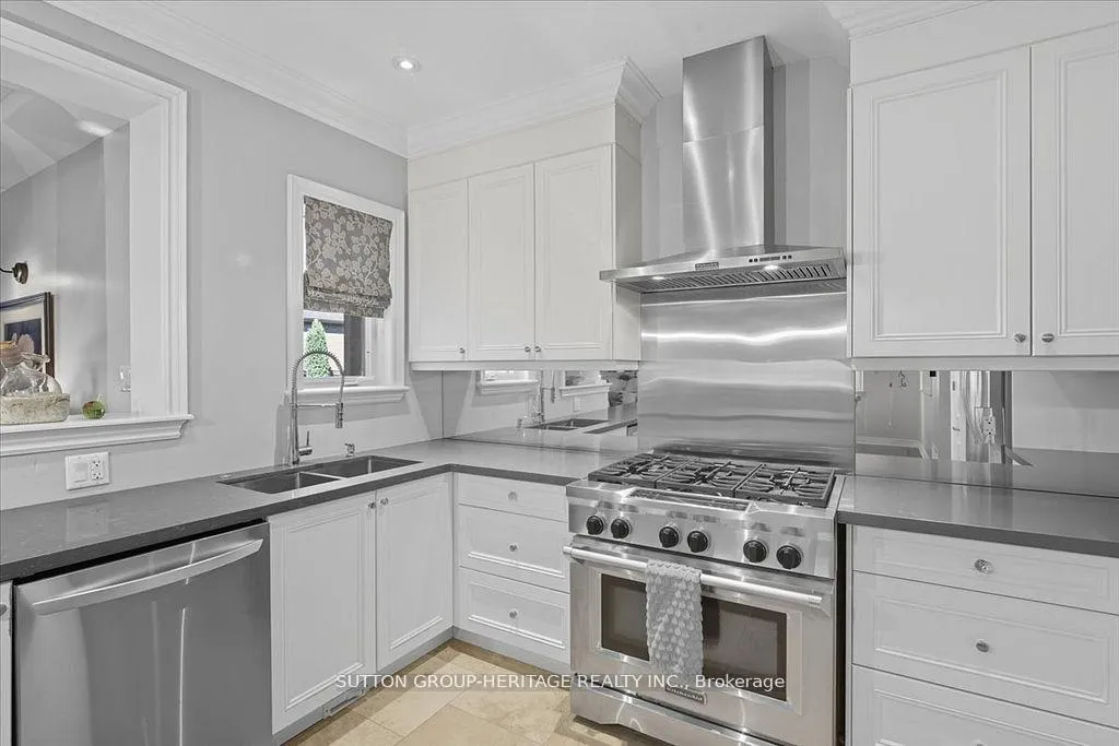 Photo 13 of 22 Glengowan Street, Whitby, Taunton North — HOMEH