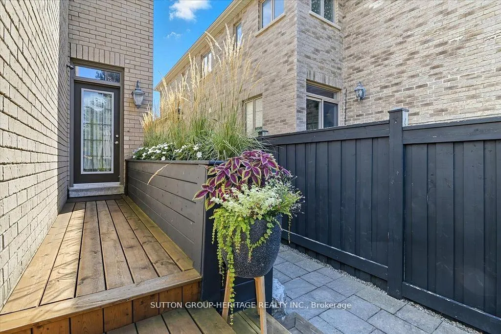Photo 37 of 22 Glengowan Street, Whitby, Taunton North — HOMEH