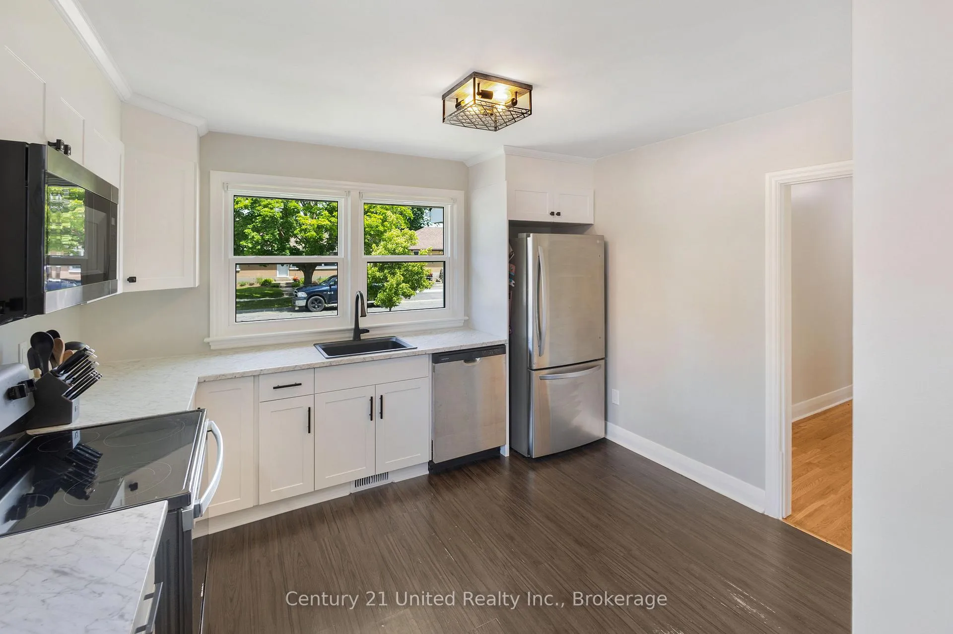 Photo 8 of 641 Harold Drive, Peterborough, Otonabee Ward 1 — HOMEH