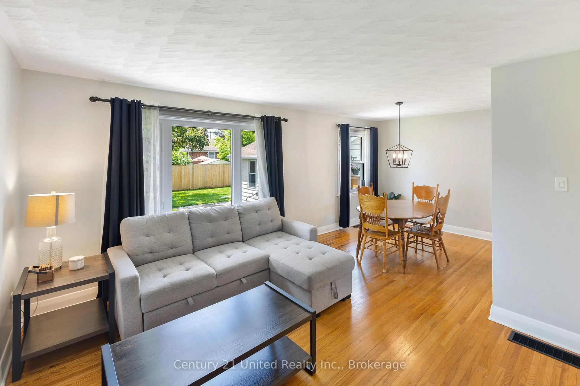 Photo 12 of 641 Harold Drive, Peterborough, Otonabee Ward 1 — HOMEH