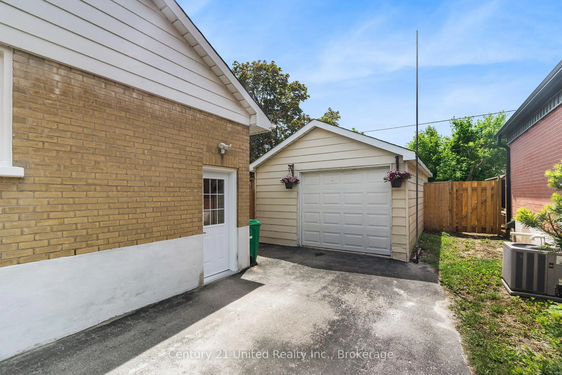 Photo 28 of 641 Harold Drive, Peterborough, Otonabee Ward 1 — HOMEH