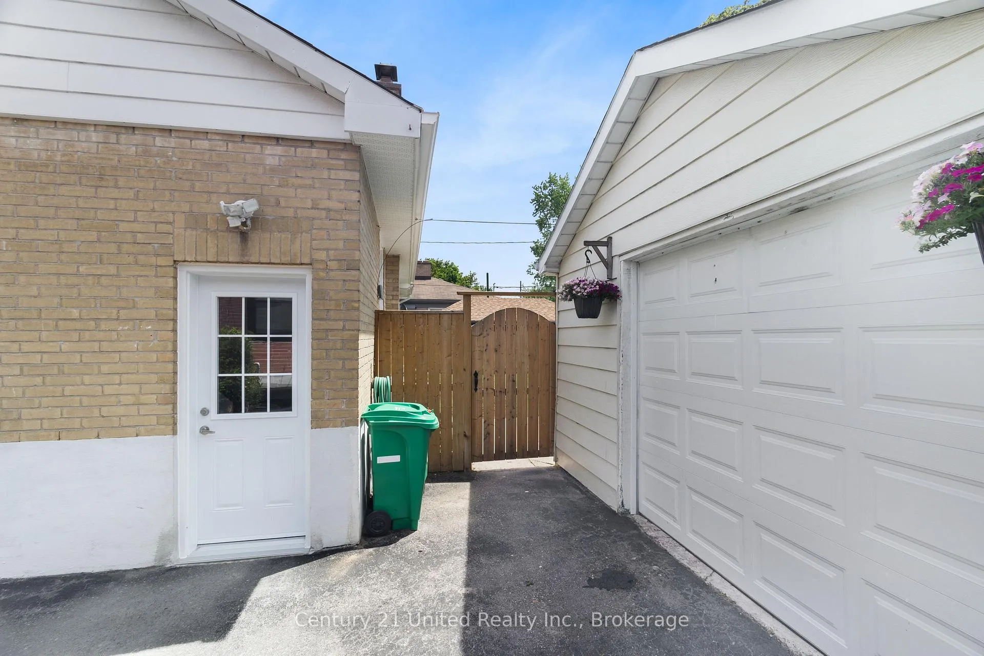 Photo 29 of 641 Harold Drive, Peterborough, Otonabee Ward 1 — HOMEH