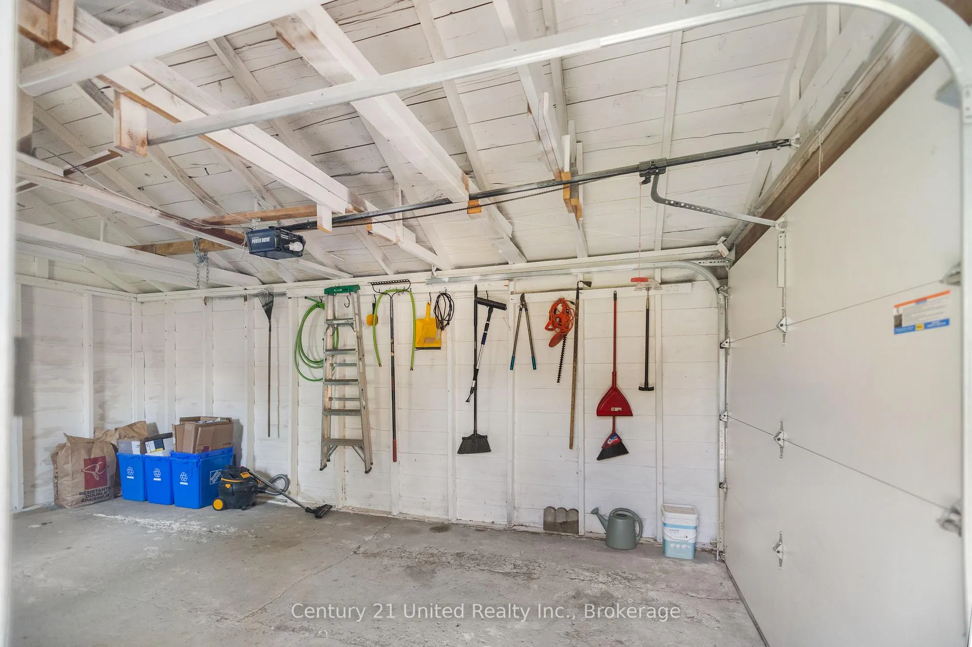 Photo 32 of 641 Harold Drive, Peterborough, Otonabee Ward 1 — HOMEH