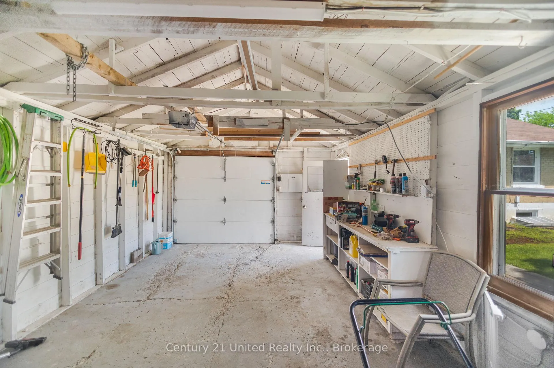 Photo 33 of 641 Harold Drive, Peterborough, Otonabee Ward 1 — HOMEH