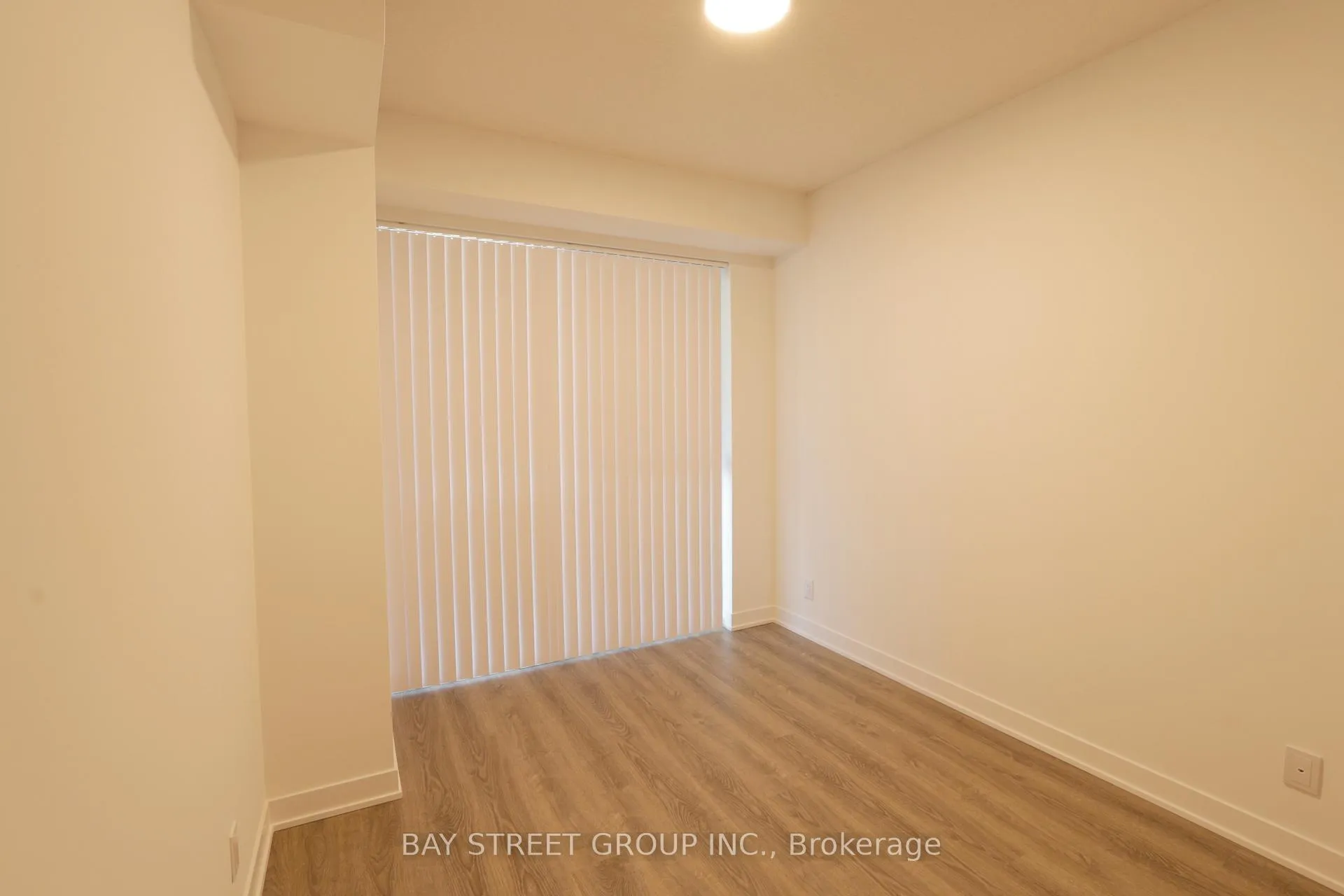 Photo 3 of Unit 919, 180 Front Street E, Toronto, Moss Park — HOMEH