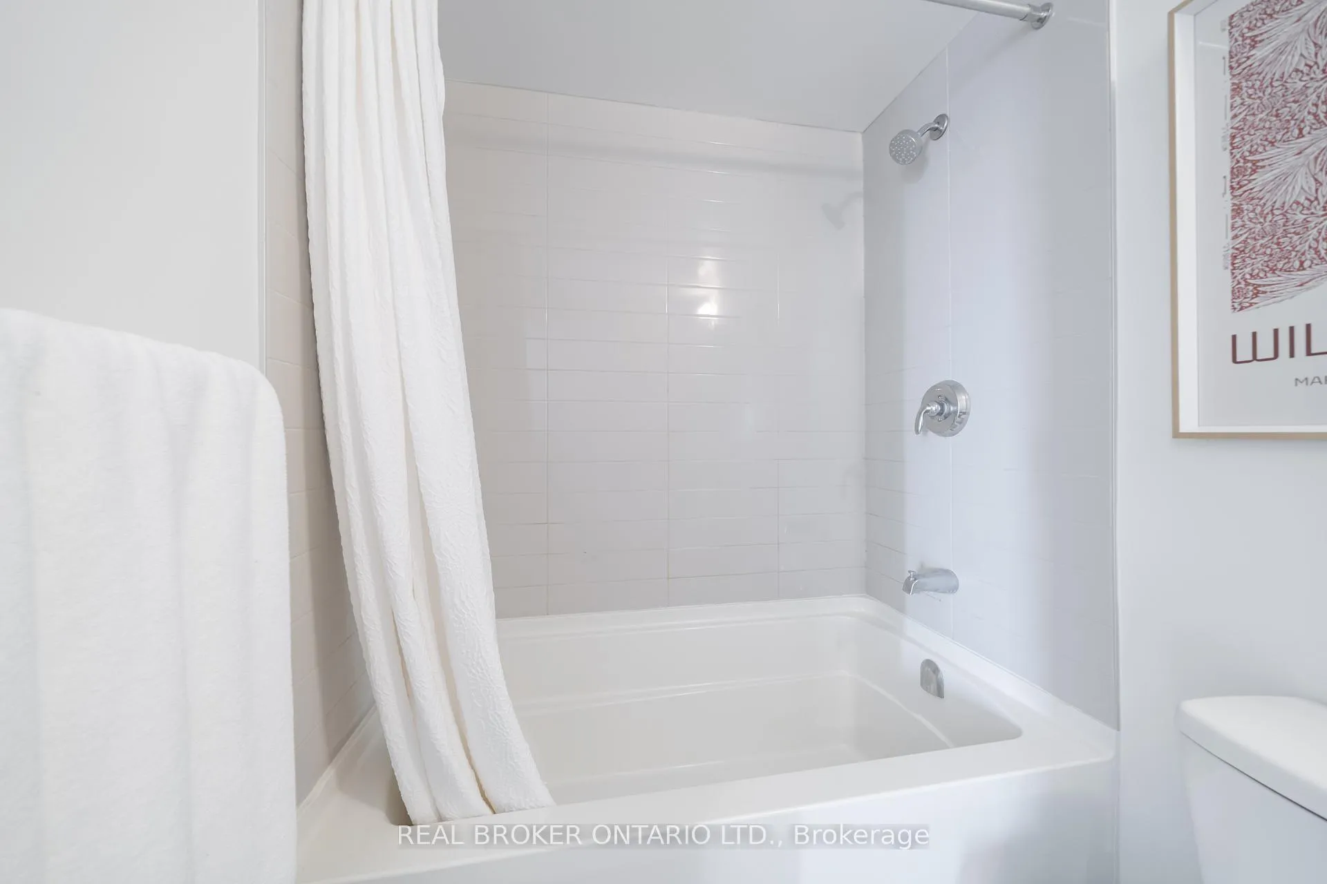 Photo 17 of Unit 5611, 11 Wellesley Street W, Toronto, Bay Street Corridor — HOMEH