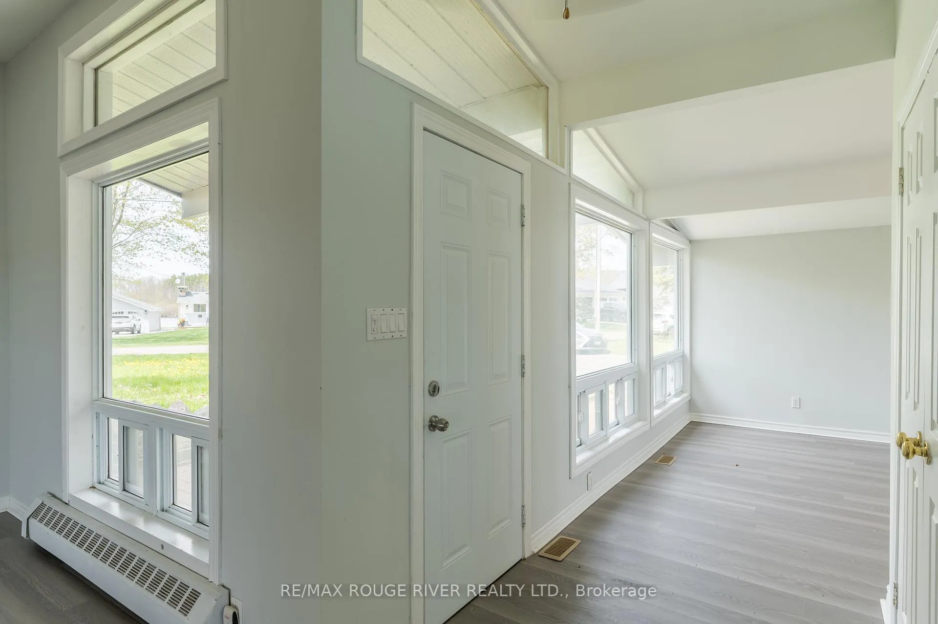 Photo 23 of 30 Edgewater Drive, Selwyn — HOMEH