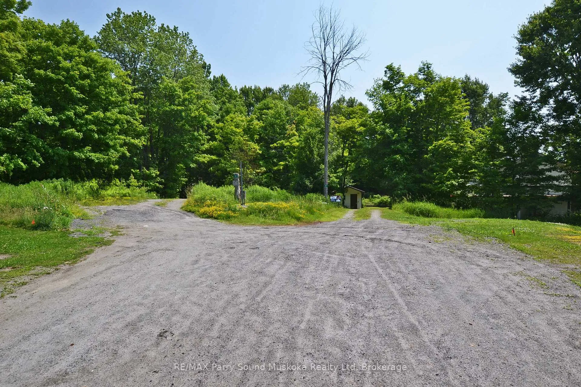 Photo 12 of 19 Turtle Lane, Parry Sound — HOMEH