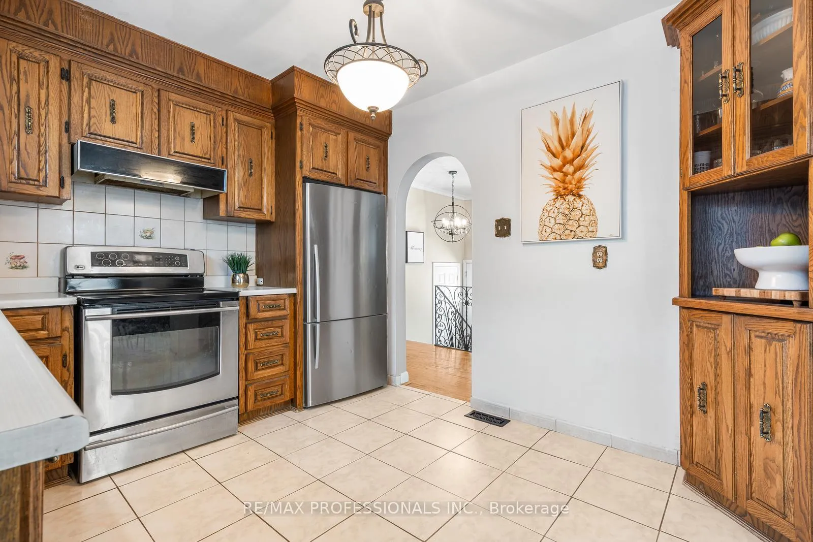 Photo 14 of 73 Coney Road, Etobicoke, Stonegate-Queensway — HOMEH