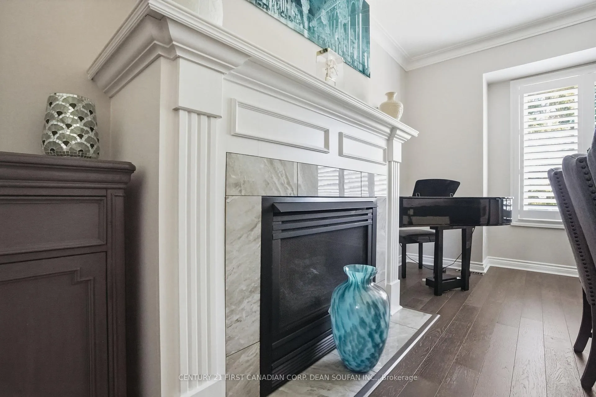 Photo 10 of 87 Sir James Court, Middlesex Centre, Arva — HOMEH