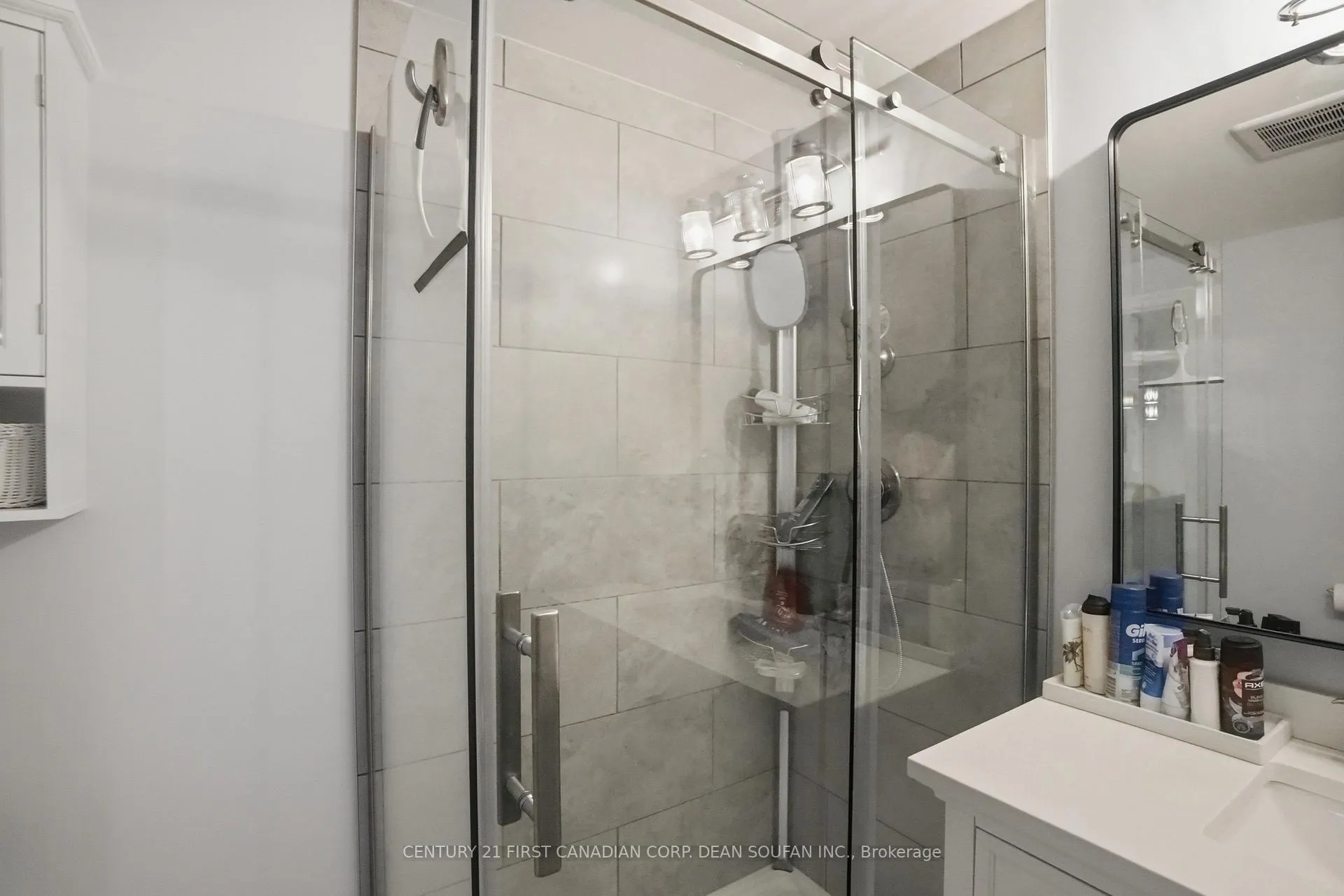 Photo 33 of 87 Sir James Court, Middlesex Centre, Arva — HOMEH