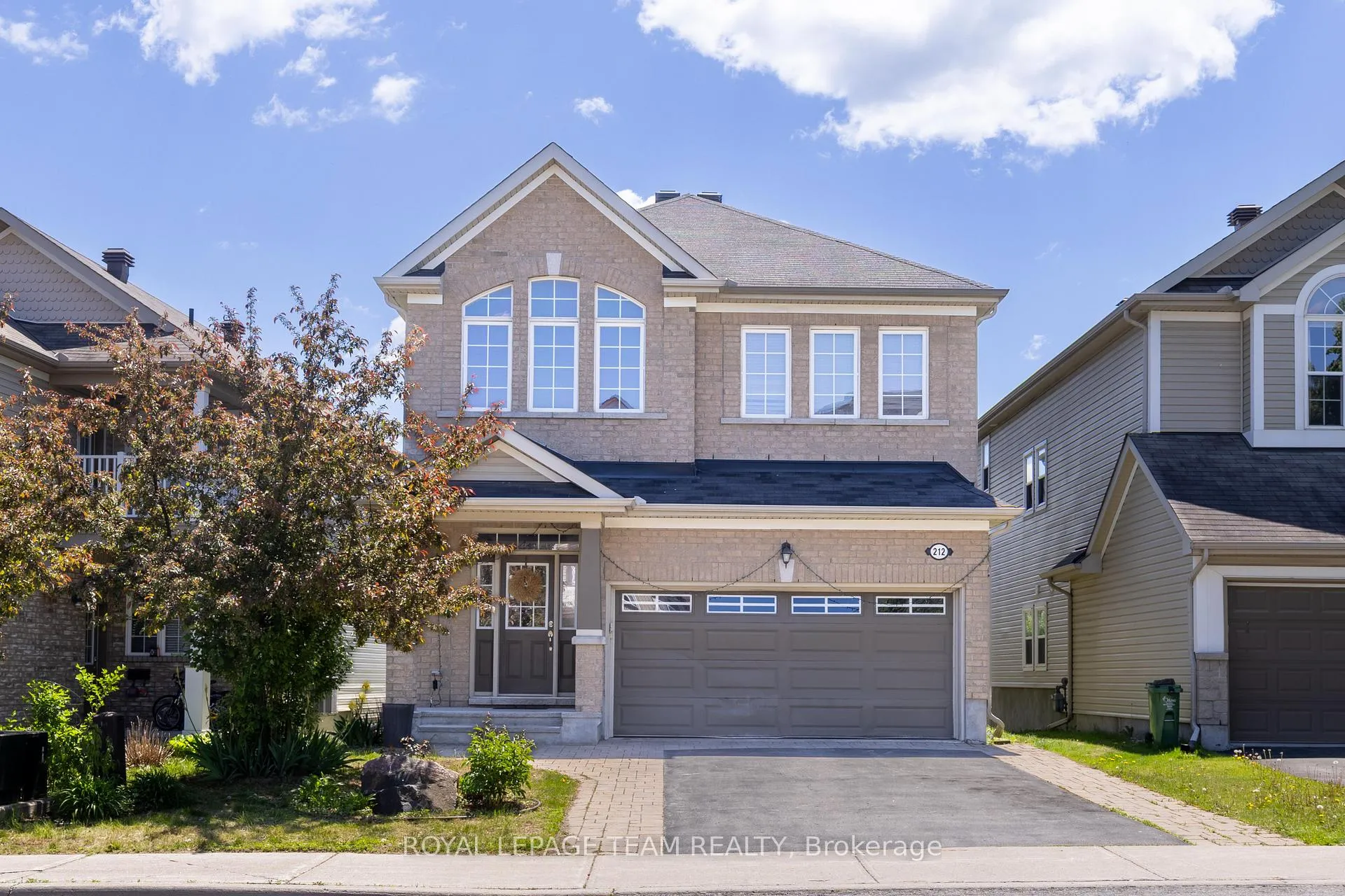 Photo 1 of 212 Huntsville Drive, Ottawa, Kanata - Kanata Lakes/Heritage Hills — HOMEH