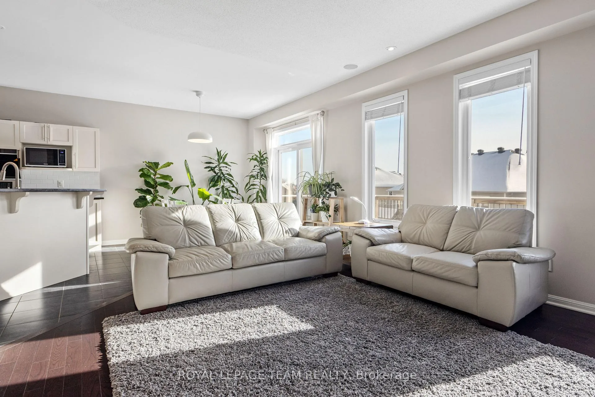 Photo 8 of 212 Huntsville Drive, Ottawa, Kanata - Kanata Lakes/Heritage Hills — HOMEH