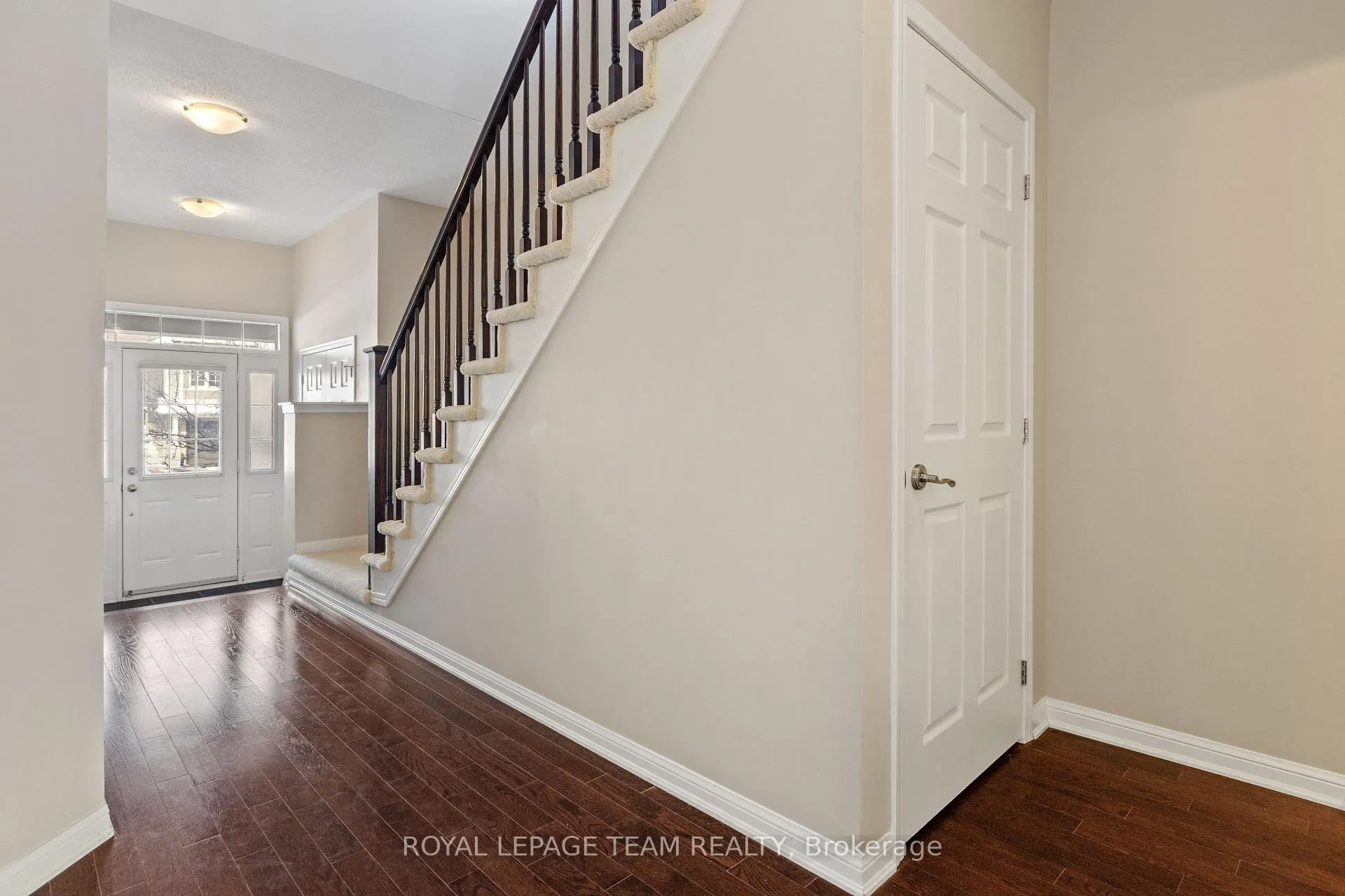 Photo 19 of 212 Huntsville Drive, Ottawa, Kanata - Kanata Lakes/Heritage Hills — HOMEH